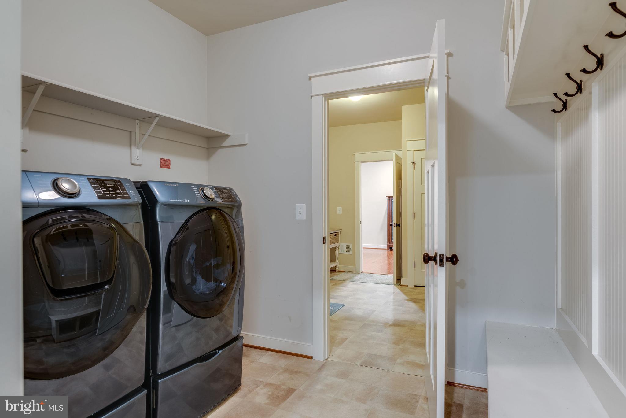 14524 Lightner Road Haymarket, VA 20169 - Photo 32 of 78 Owners Laundry Area