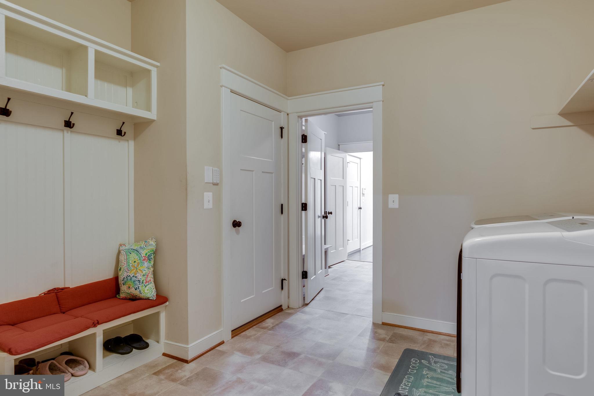 14524 Lightner Road Haymarket, VA 20169 - Photo 33 of 78 In Law Suite Laundry Area