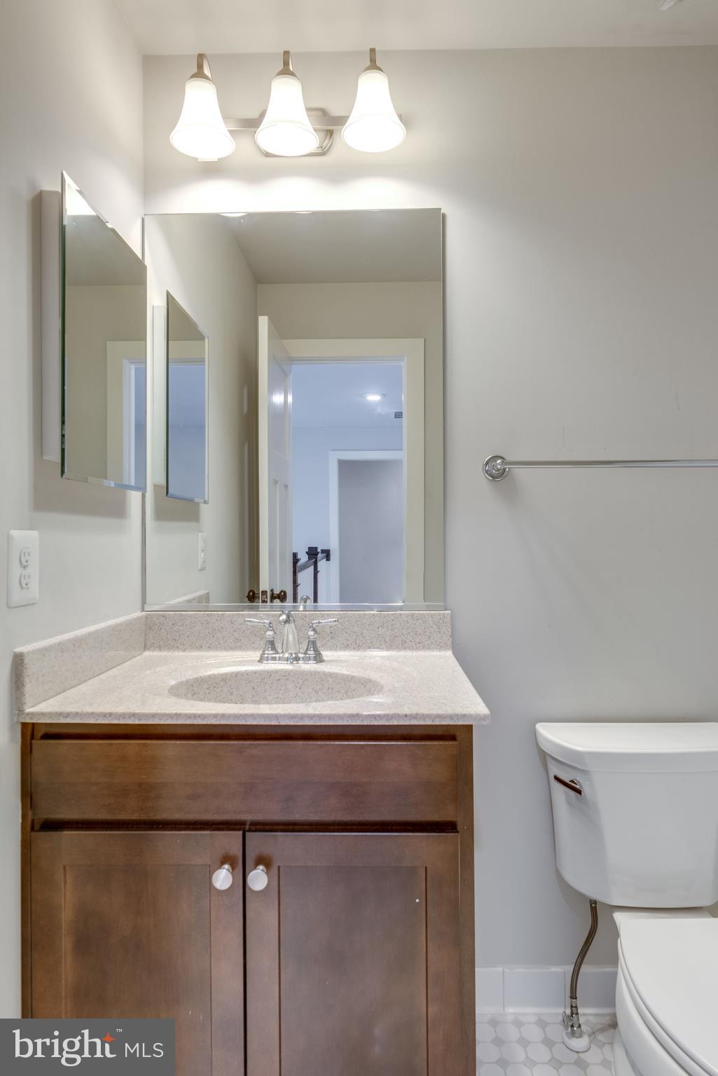 14524 Lightner Road Haymarket, VA 20169 - Photo 54 of 78 Upper Level Bathroom #2