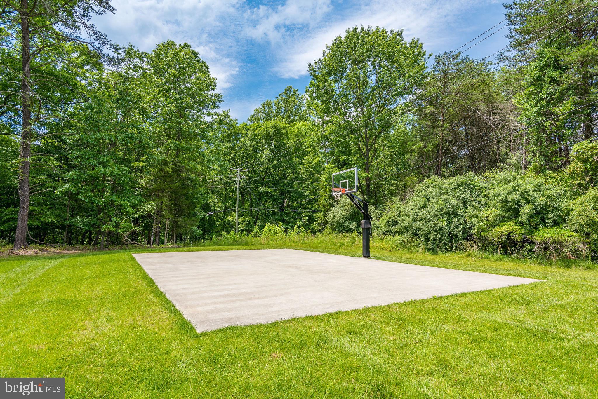 14524 Lightner Road Haymarket, VA 20169 - Photo 78 of 78 Basketball Court