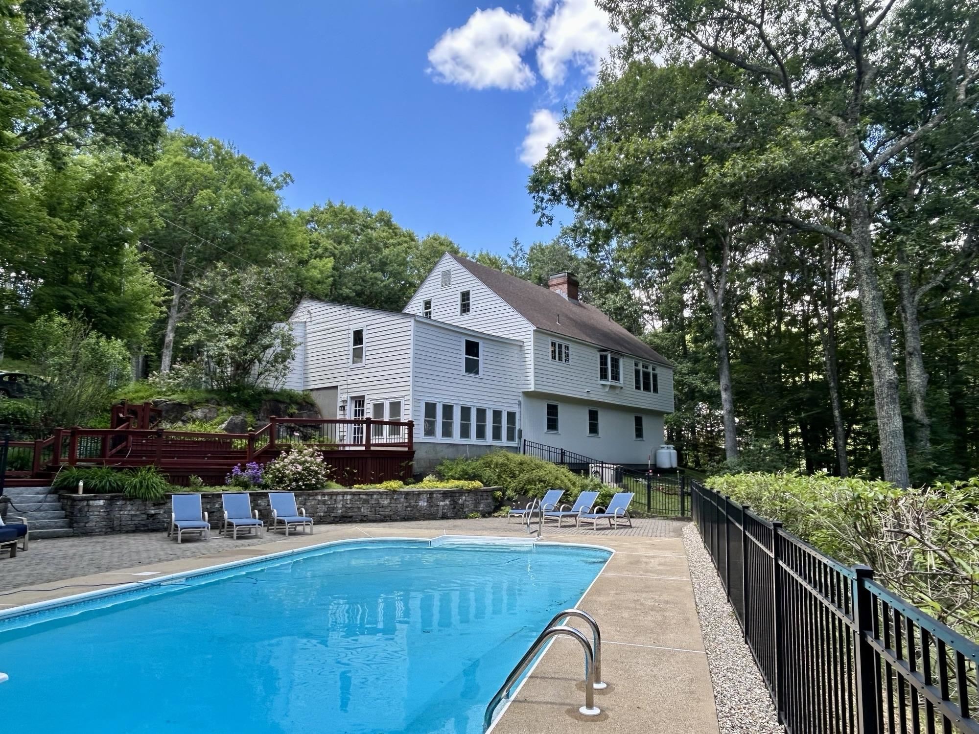 41 Roberts Road Hopkinton, NH 03229 - Photo 7 of 9