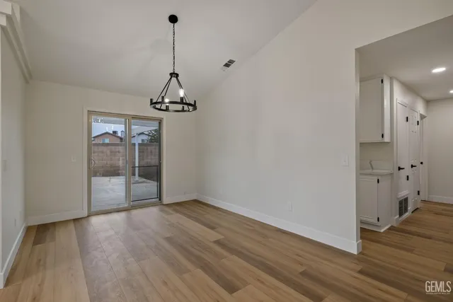 $399,900 | Undisclosed Address, Bakersfield, CA 93313