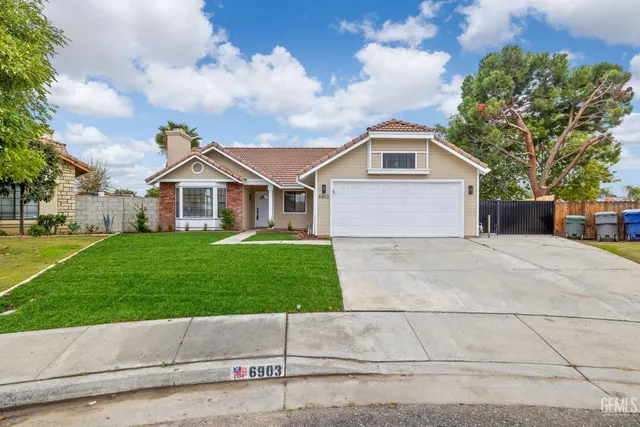 $399,900 | Undisclosed Address, Bakersfield, CA 93313