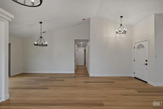 $399,900 | Undisclosed Address, Bakersfield, CA 93313