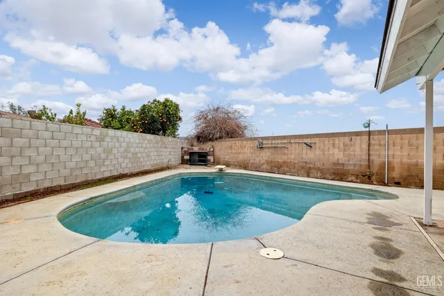 $399,900 | Undisclosed Address, Bakersfield, CA 93313