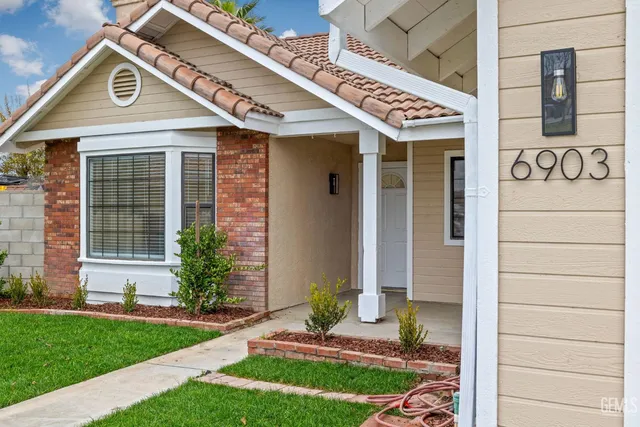 $399,900 | Undisclosed Address, Bakersfield, CA 93313