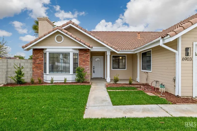 $399,900 | Undisclosed Address, Bakersfield, CA 93313
