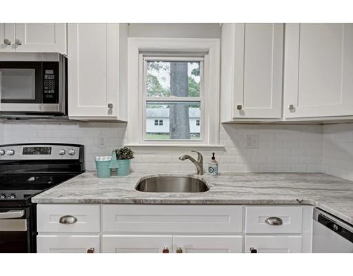 103 Lyman Road North Andover, MA 01845 - Photo 3 of 27 Gallery Image 3