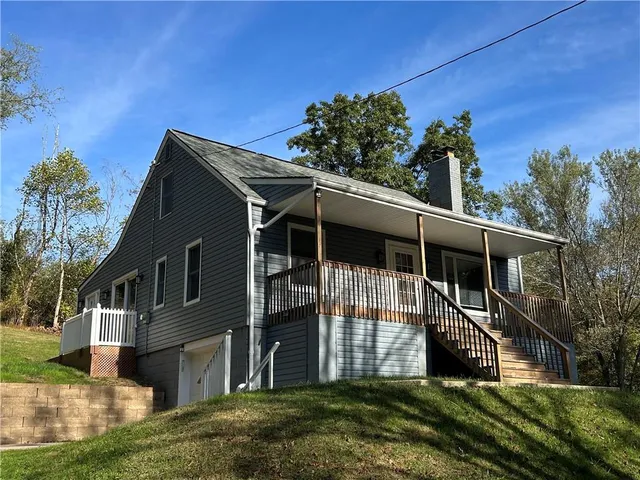 $259,900 | 468 Webster Road, New Kensington, PA 15068