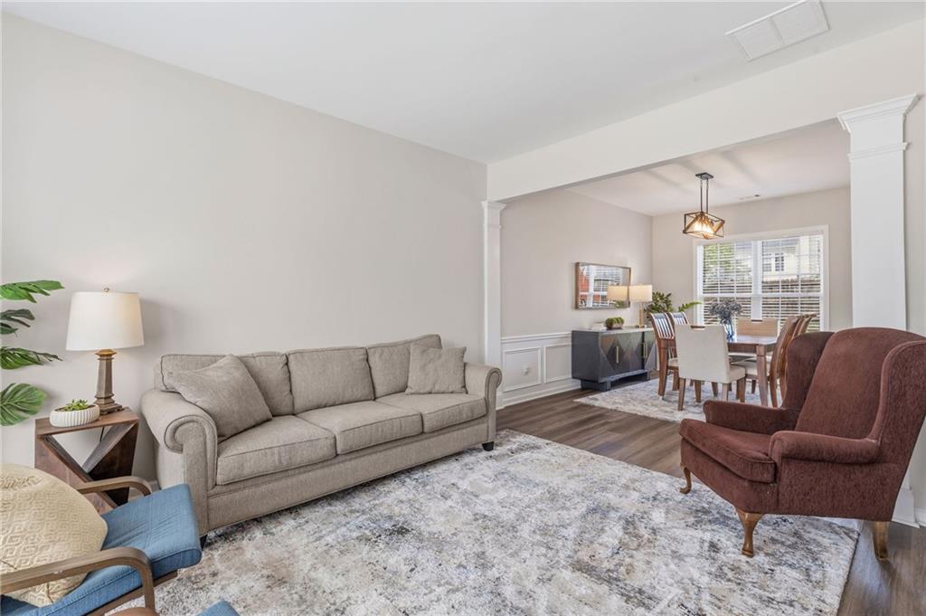 3676 Ramsey Circle Southwest Atlanta, GA 30331 - Photo 6 of 37