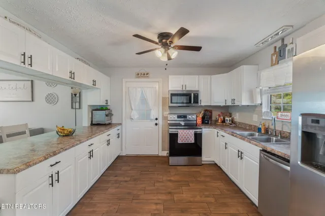 $324,900 | 105 Lovin Farm Lane, Vonore, TN 37885