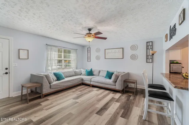 $324,900 | 105 Lovin Farm Lane, Vonore, TN 37885