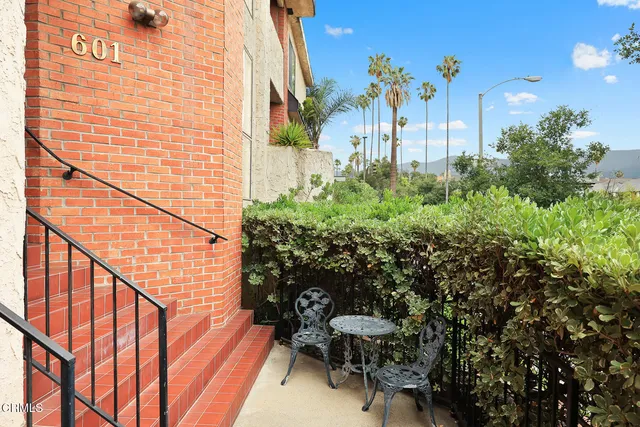 a view of outdoor space