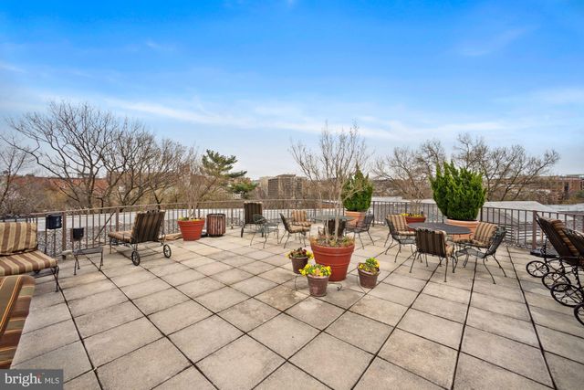 $368,000 | 2500 Q Street Northwest, Unit 207, Washington, DC 20007