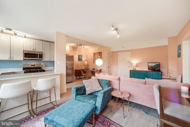 $368,000 | 2500 Q Street Northwest, Unit 207, Washington, DC 20007