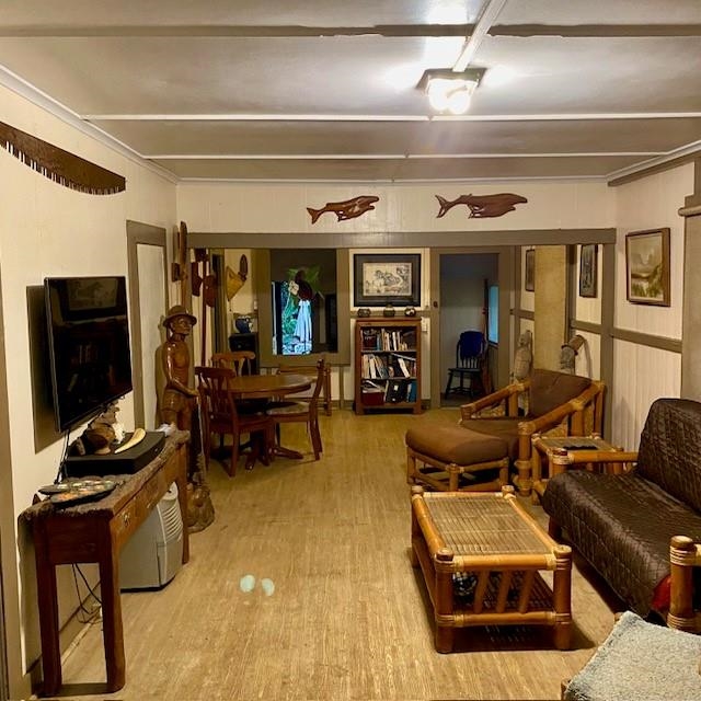 1264 Malaihi Road Wailuku, HI 96793 - Photo 4 of 17 a living room with furniture and a flat screen tv