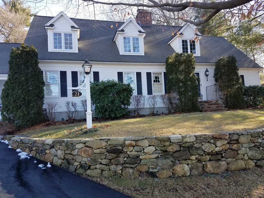 21 Ridge Road Norfolk, MA 02056 - Photo 2 of 30 Gallery Image 2