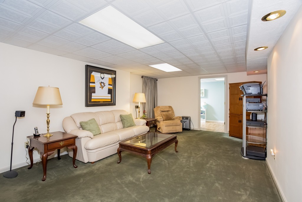 21 Ridge Road Norfolk, MA 02056 - Photo 21 of 30 Gallery Image 21