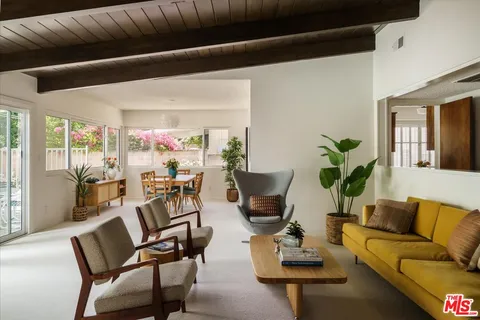 $1,350,000 | 14141 Margate Street, Sherman Oaks, CA 91401