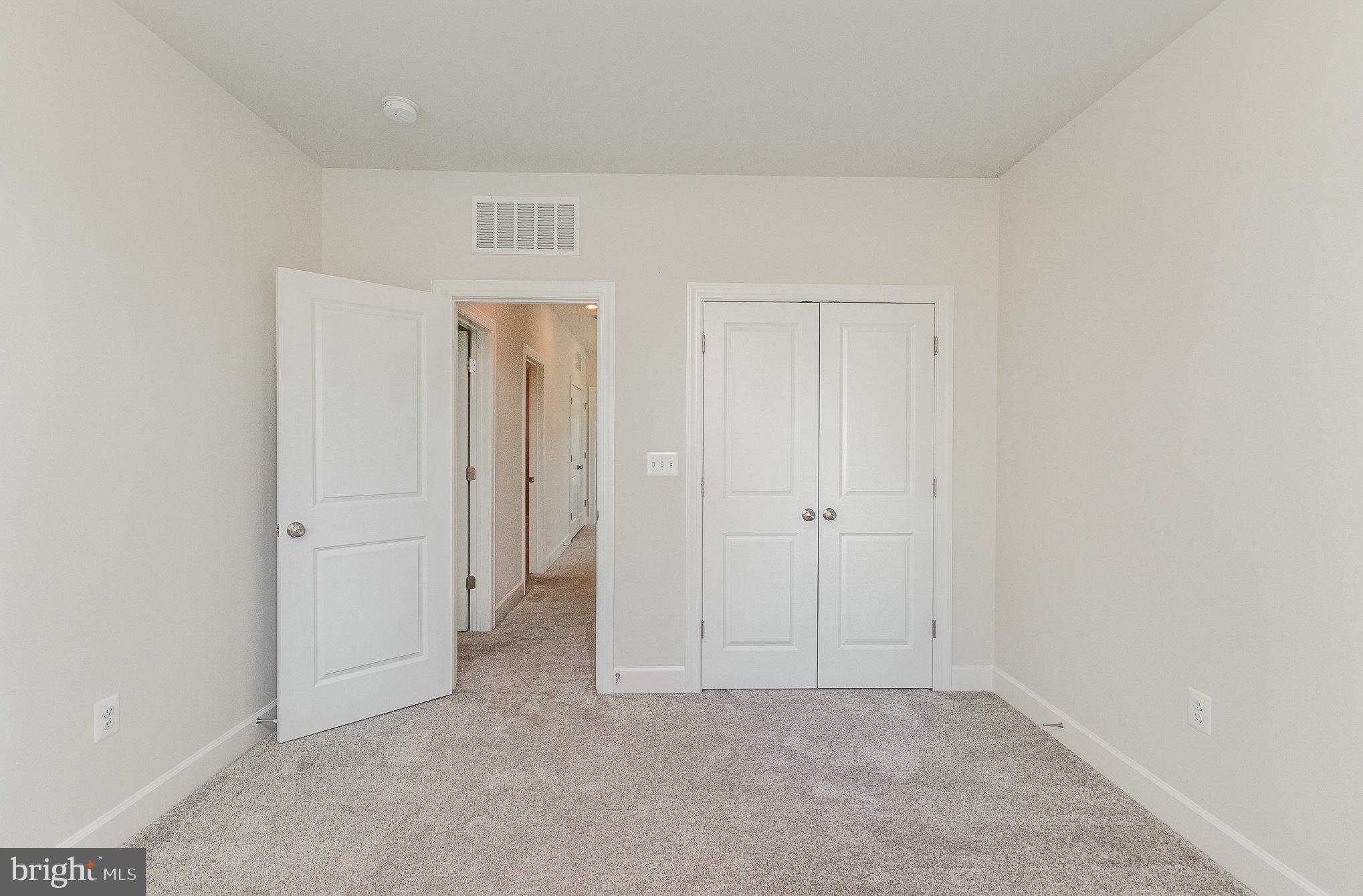 43347 Goshen Run Square Ashburn, VA 20148 - Photo 24 of 33