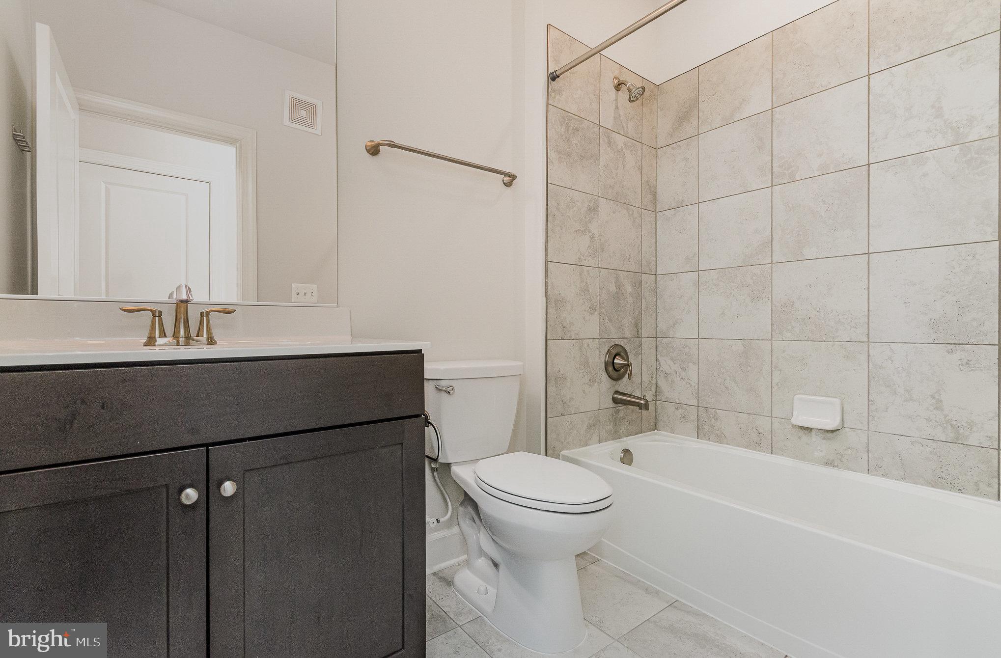 43347 Goshen Run Square Ashburn, VA 20148 - Photo 29 of 33