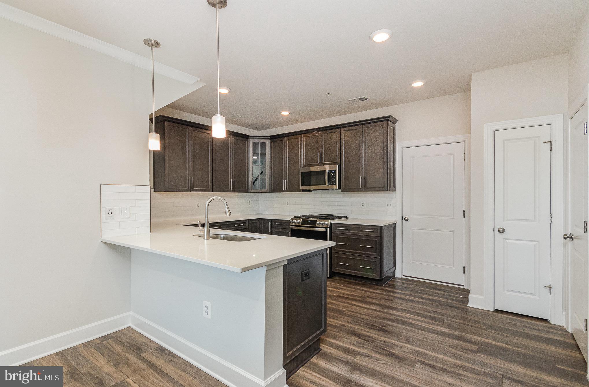 43347 Goshen Run Square Ashburn, VA 20148 - Photo 6 of 33