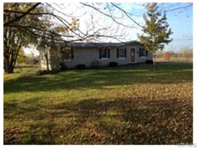 3104 County Line Road Darien, NY 14036 - Photo 1 of 1 Exterior Front