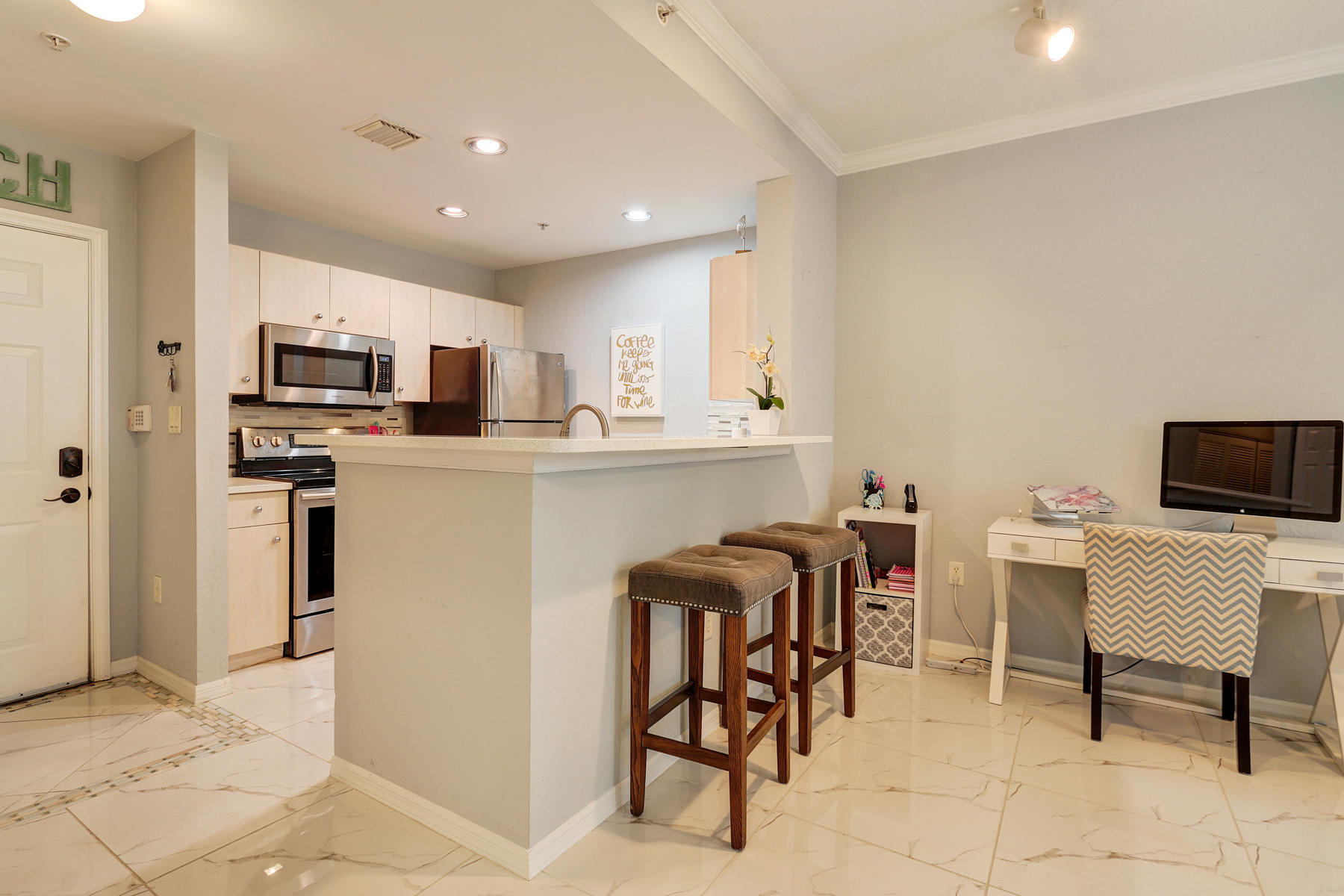 1803 North Flagler Drive, Unit 115 West Palm Beach, FL 33407 - Photo 23 of 42 1803 N Flager Dr - 15