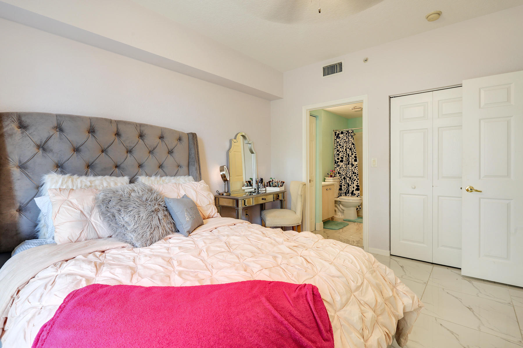 1803 North Flagler Drive, Unit 115 West Palm Beach, FL 33407 - Photo 25 of 42 1803 N Flager Dr - 18