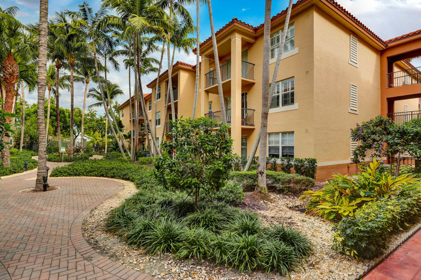 1803 North Flagler Drive, Unit 115 West Palm Beach, FL 33407 - Photo 29 of 42 1803 N Flager Dr - 22