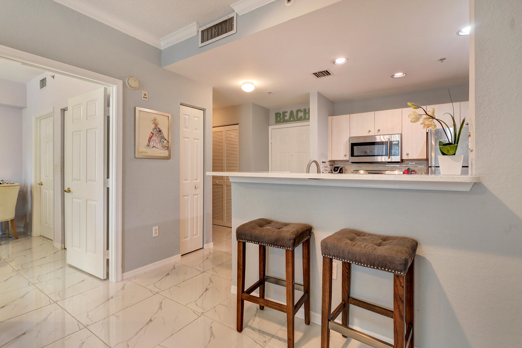 1803 North Flagler Drive, Unit 115 West Palm Beach, FL 33407 - Photo 4 of 42 1803 N Flager Dr - 12