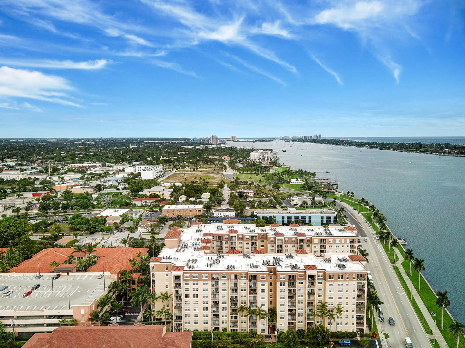 1803 North Flagler Drive, Unit 115 West Palm Beach, FL 33407 - Photo 40 of 42 1803 N Flager Dr - 39