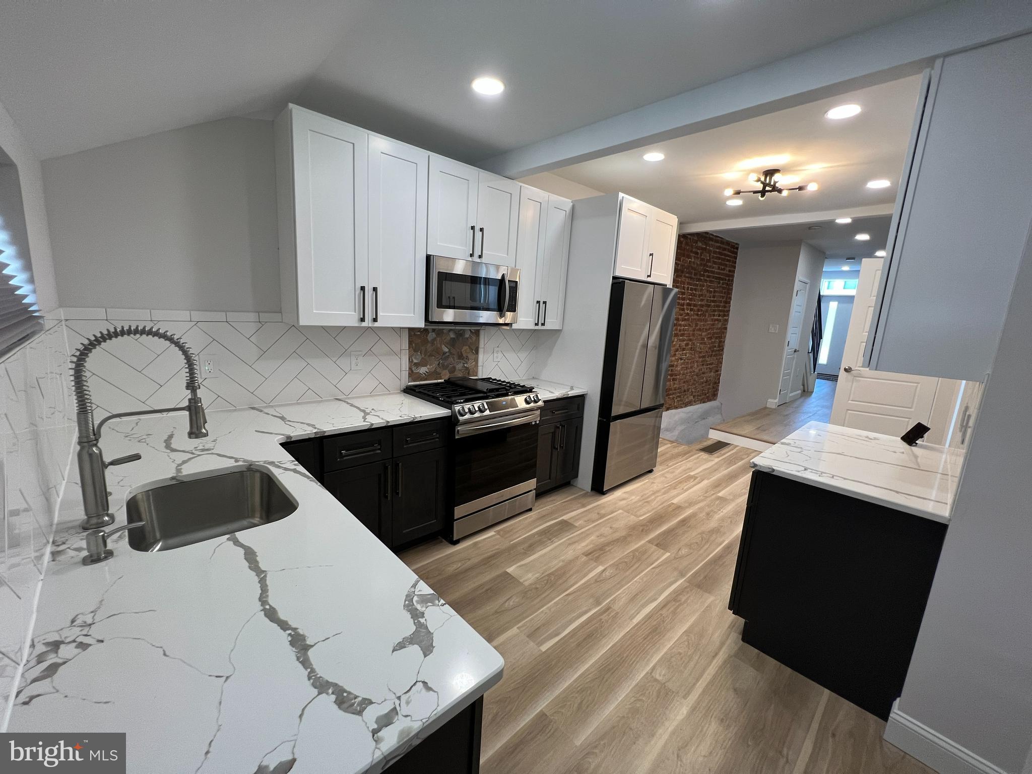 137 West Ritner Street Philadelphia, PA 19148 - Photo 7 of 57 Gallery Image 7