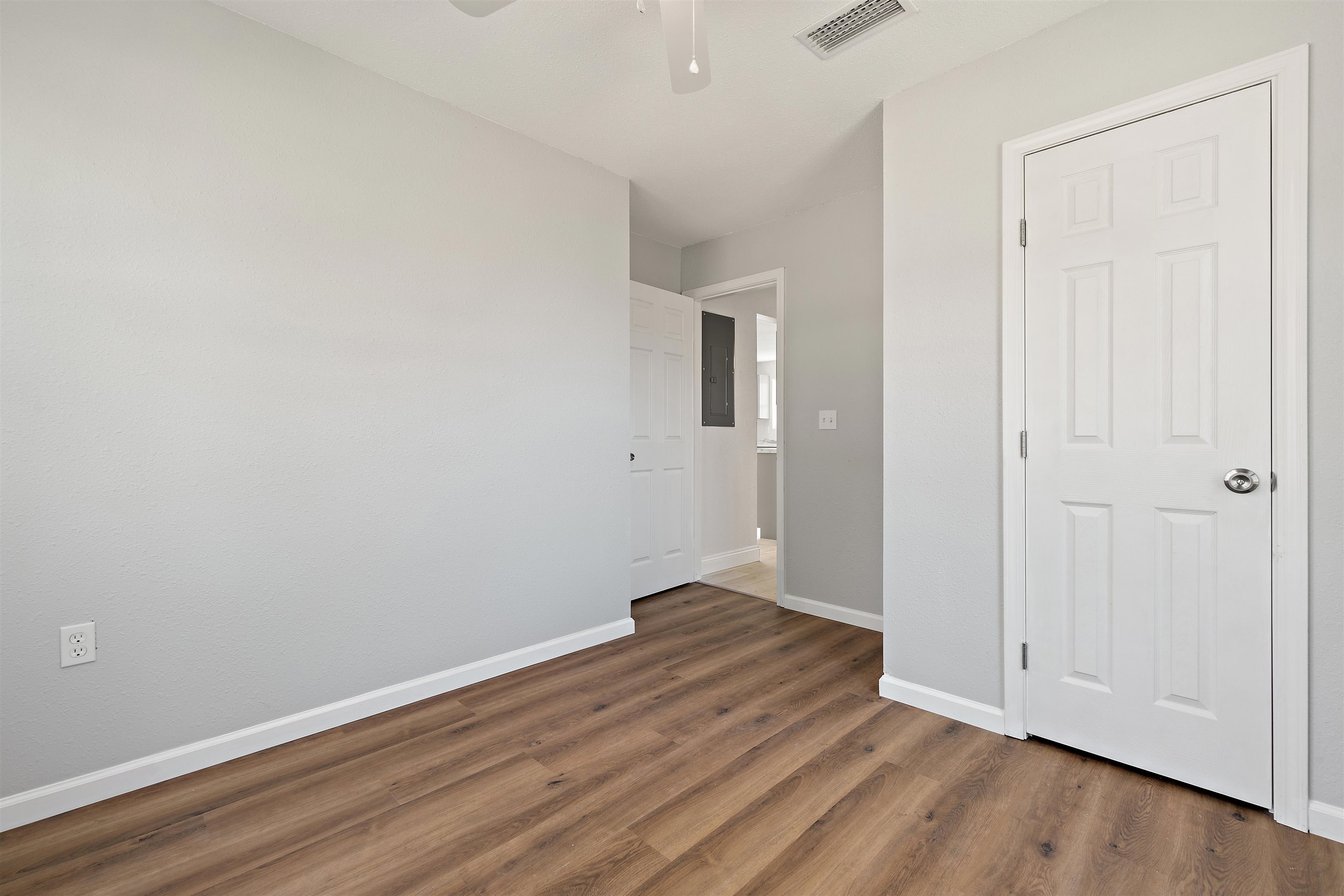 615 West Marigold Avenue Foley, AL 36535 - Photo 11 of 23