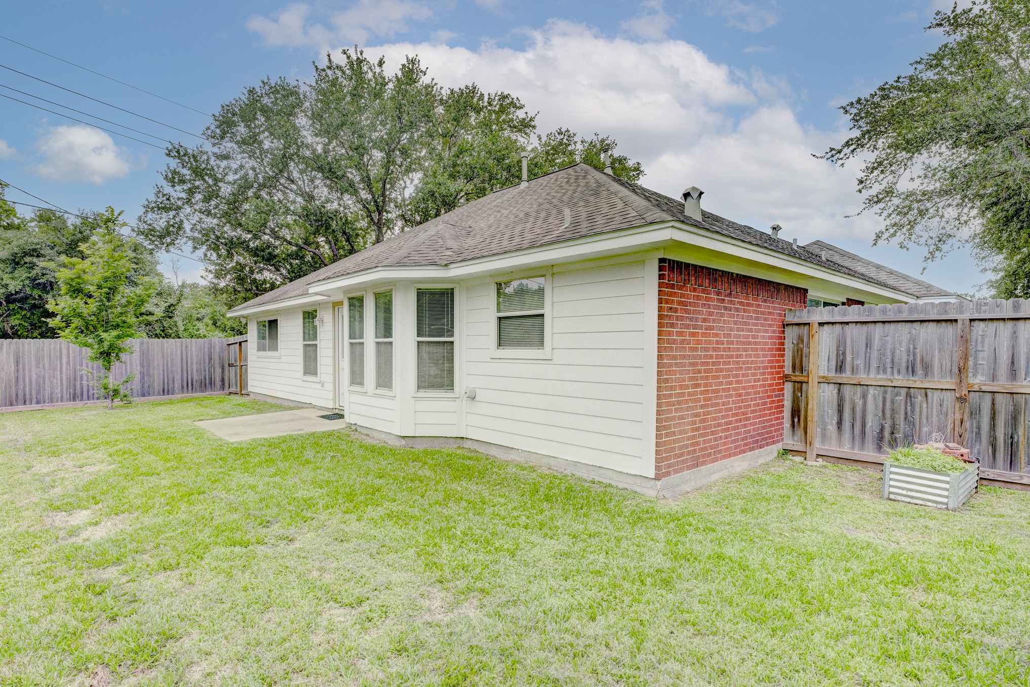 1140 Thomas Drive Angleton, TX 77515 - Photo 28 of 31