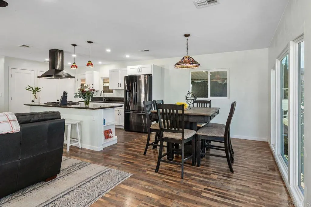 8301 Mission Gorge Road, Unit 86 Santee, CA 92071 - Photo 14 of 43 Gallery Image 14