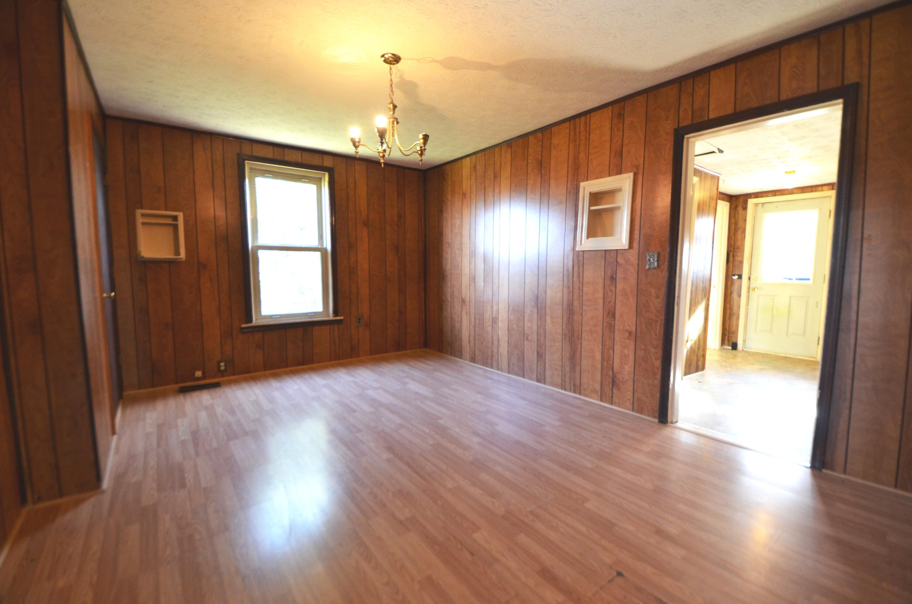 2065 Perryville Road Harrodsburg, KY 40330 - Photo 16 of 31 DSC_0292