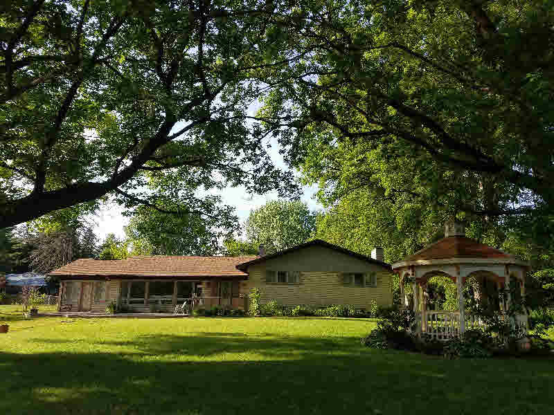 3448 Hidden Road Bay City, MI 48706 - Photo 1 of 36 Gallery Image 1