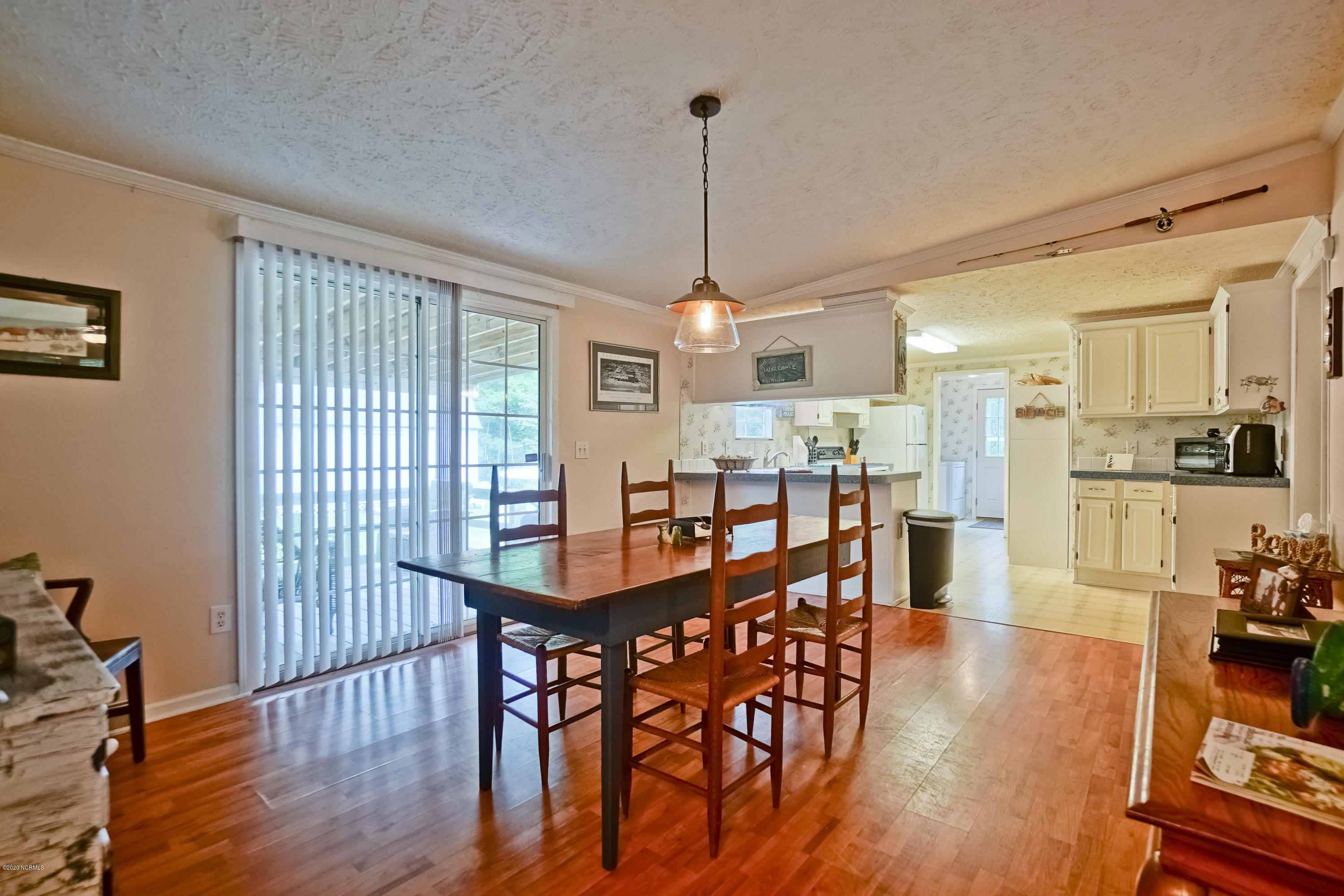 5468 Wren Road Southwest Ocean Isle Beach, NC 28469 - Photo 9 of 31 Dining Room