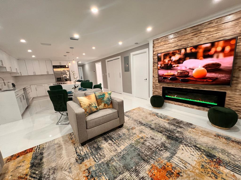 51 Lariat Circle Boca Raton, FL 33487 - Photo 28 of 38 PHOTO-2022-12-02-18-44-10 (22)