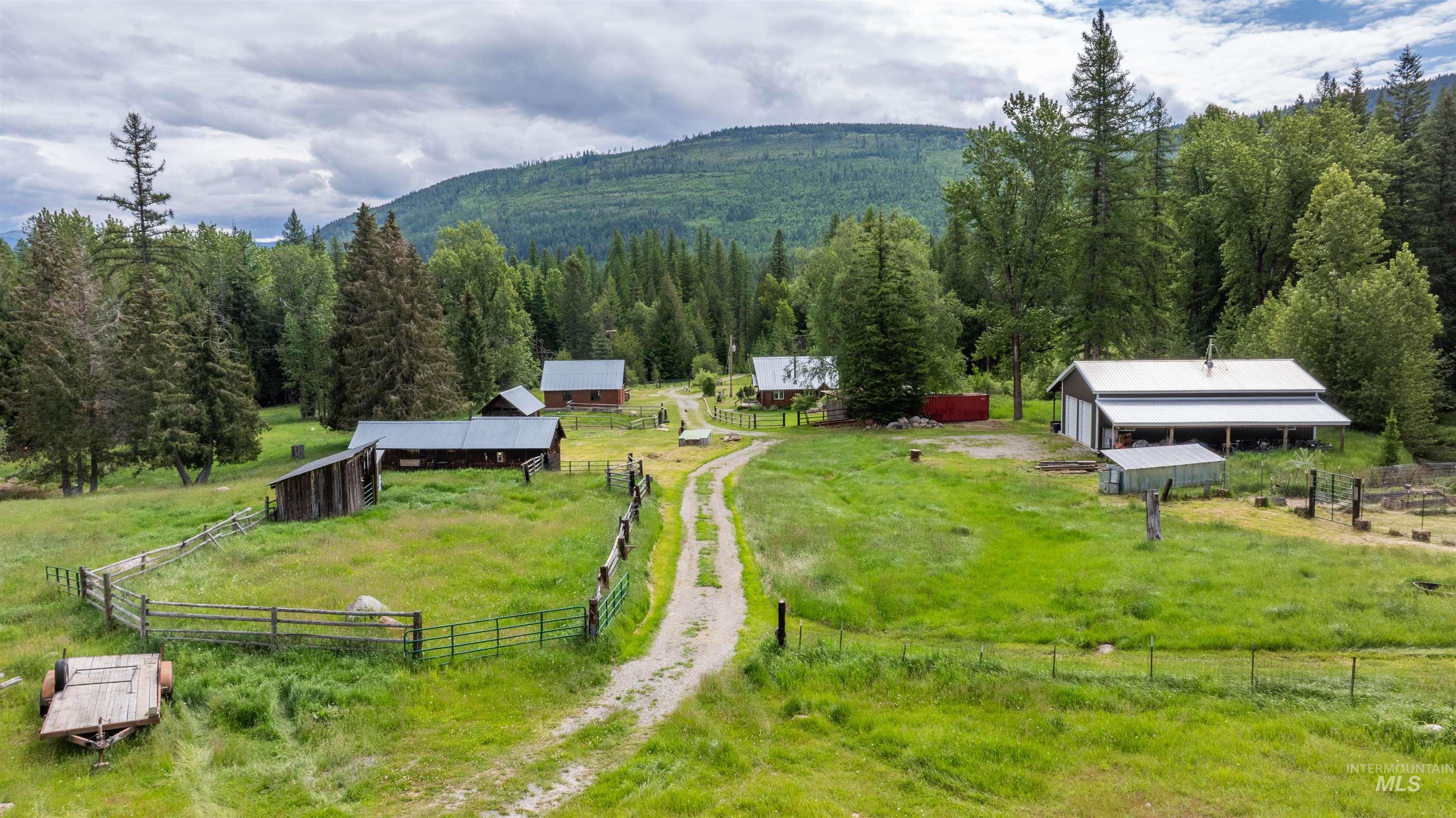5692 Meadow Creek Road Bonners Ferry, ID 83805 - Photo 23 of 50