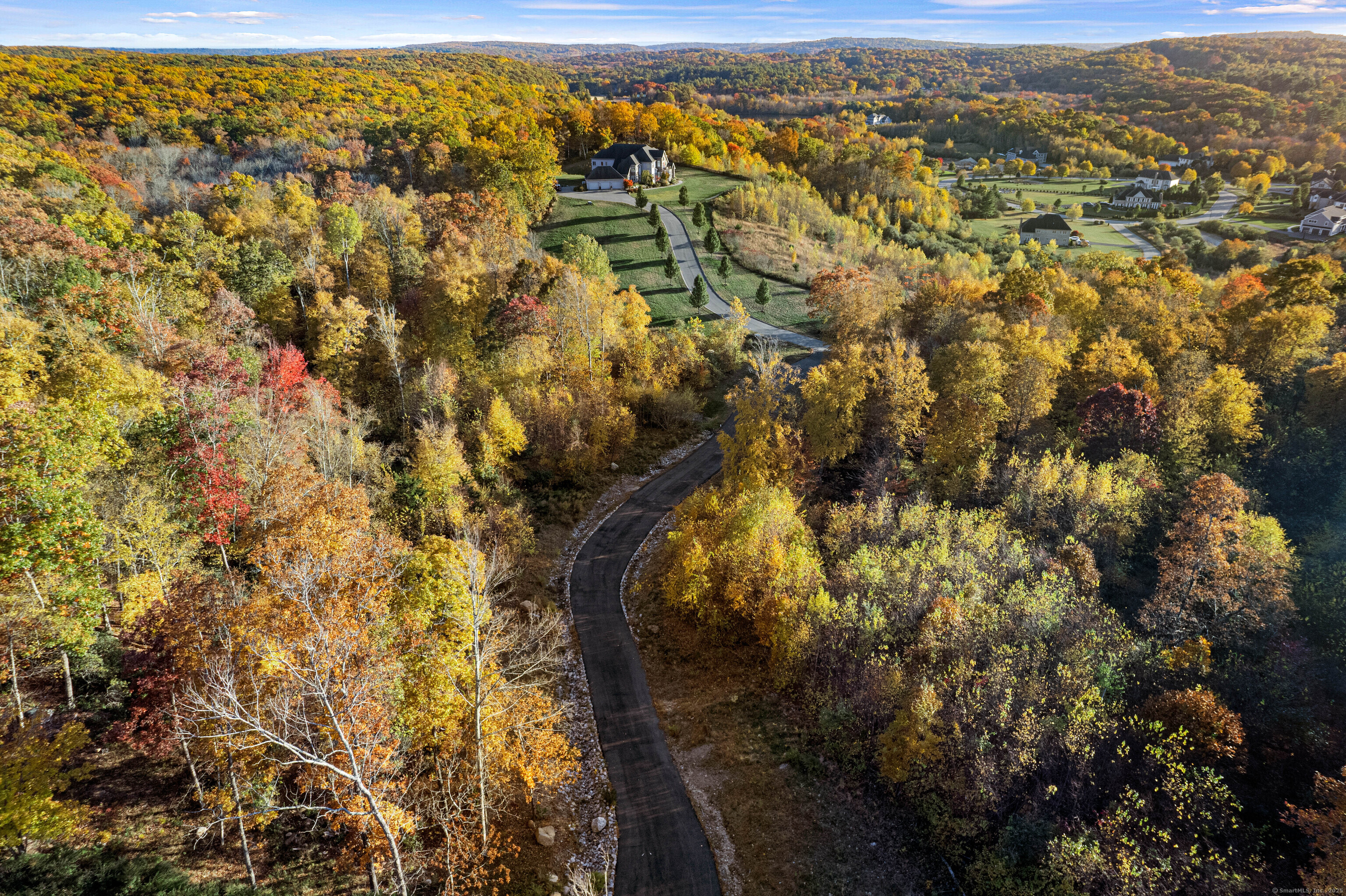 29 Rocco Drive East Lyme, CT 06333 - Photo 9 of 12 a view of city and mountain
