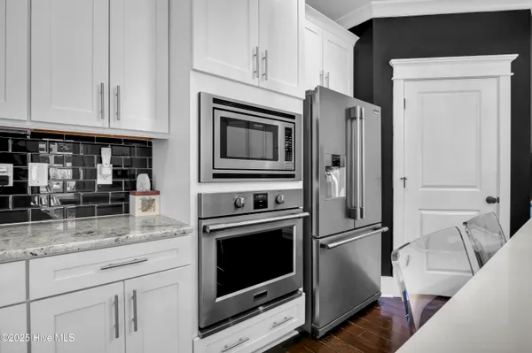 $1,025,000 | 837 Bedminister Lane, Wilmington, NC 28405