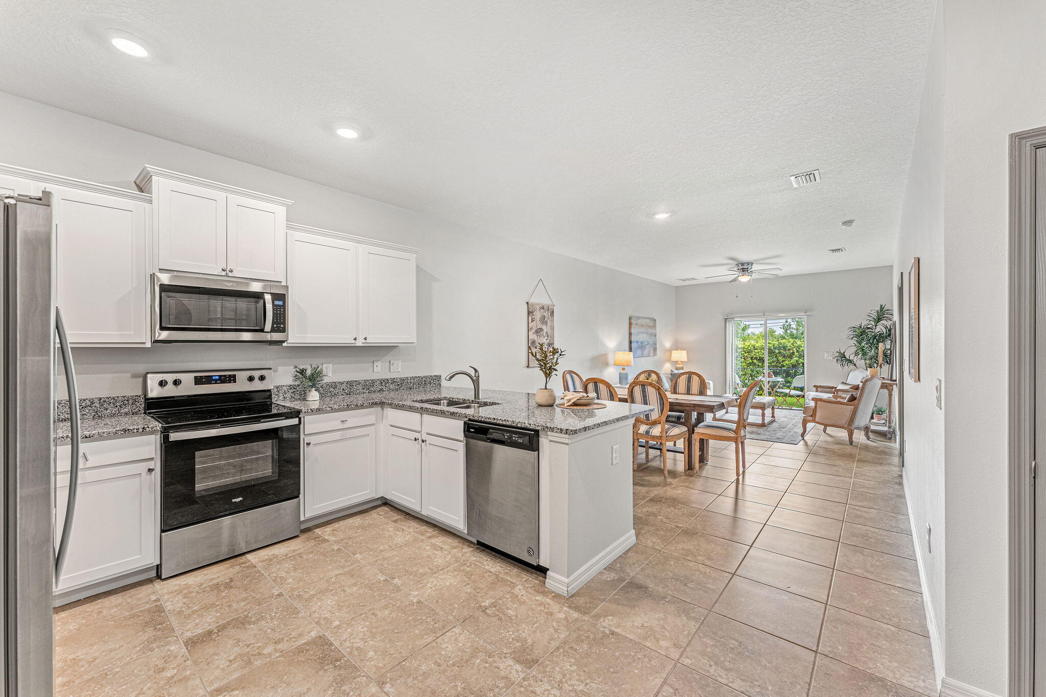 2729 Ben Hogan Court West Melbourne, FL 32904 - Photo 14 of 46 18-web-or-mls-DSC05069-HDR