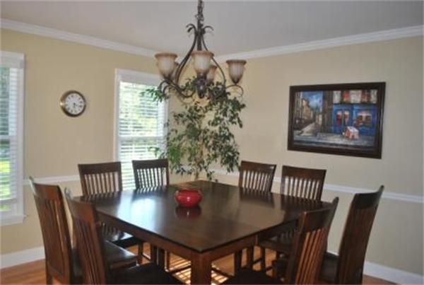 7 Tupelo Road Westport, MA 02790 - Photo 2 of 12 Gallery Image 2