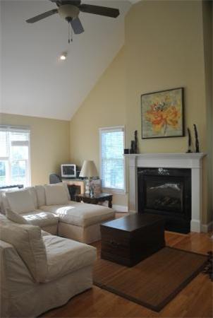 7 Tupelo Road Westport, MA 02790 - Photo 4 of 12 Gallery Image 4