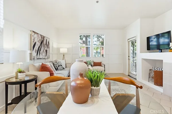 $860,000 | 13075 Pacific Promenade, Unit 115, Playa Vista, CA 90094