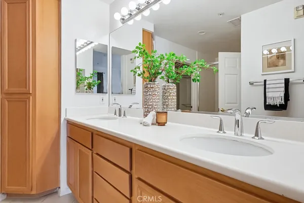 $860,000 | 13075 Pacific Promenade, Unit 115, Playa Vista, CA 90094