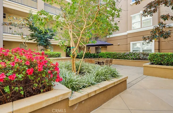 $860,000 | 13075 Pacific Promenade, Unit 115, Playa Vista, CA 90094