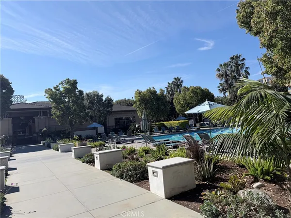 $860,000 | 13075 Pacific Promenade, Unit 115, Playa Vista, CA 90094